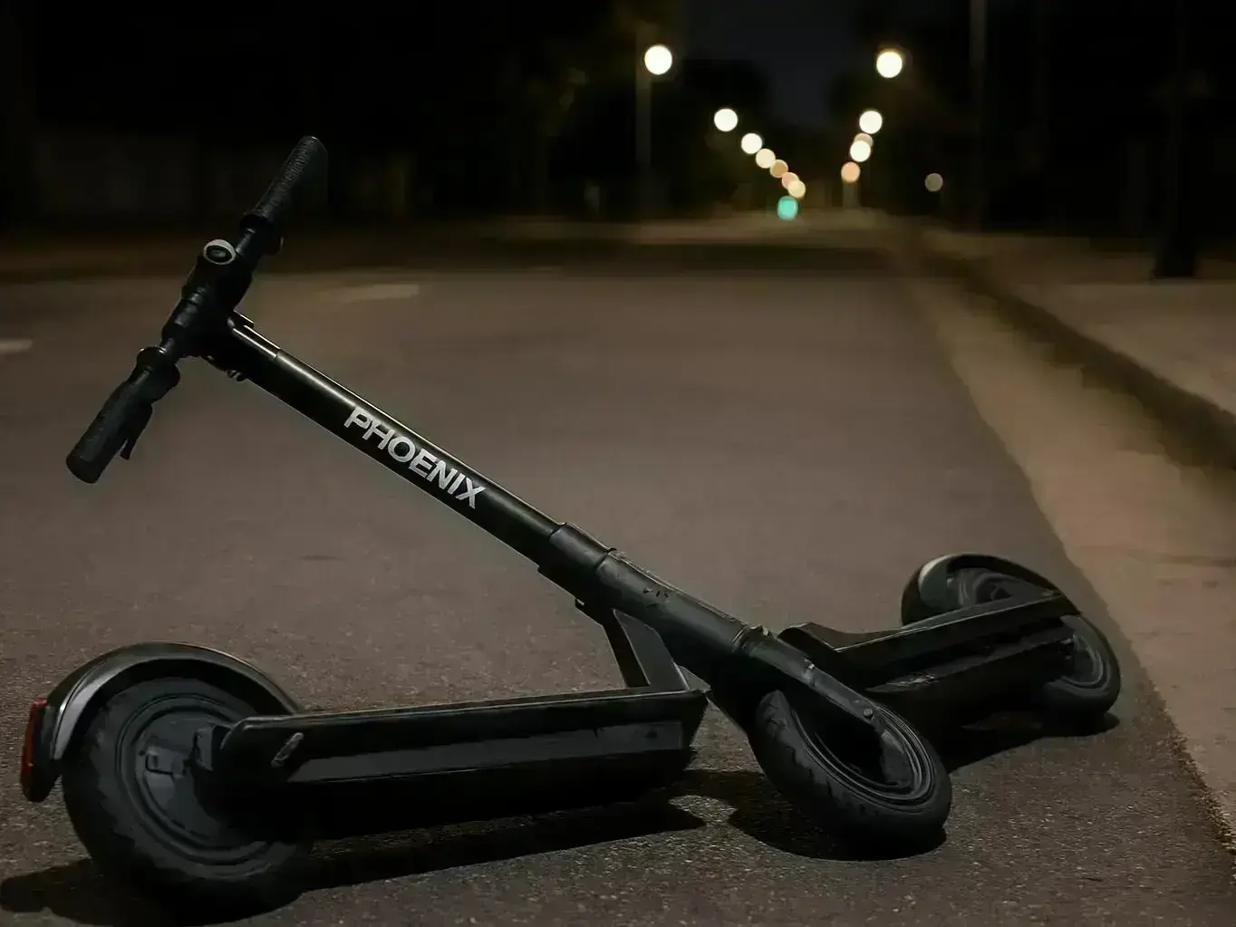 Phoenix Accident and Injury Law Firm office in Gilbert with client meeting in progress